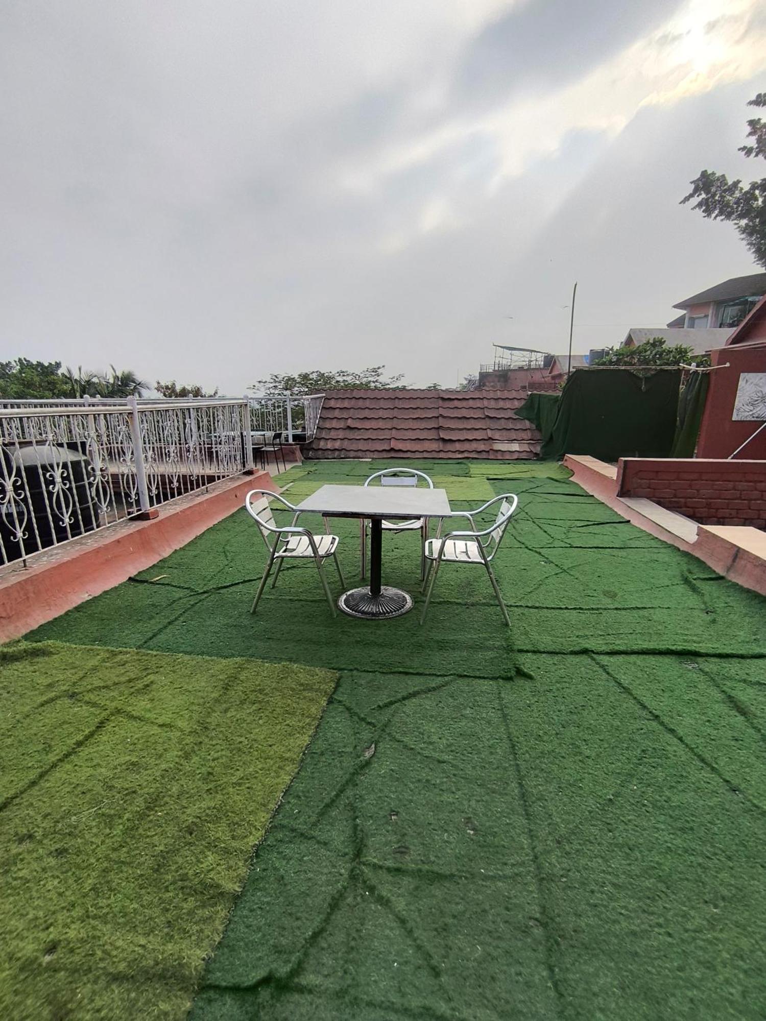 King Size Deck Villa Mumbai Exterior photo